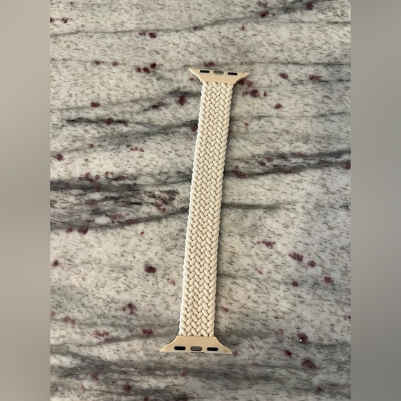 Solace Slim Imperial Apple Watch Band - Picture 4 of 5